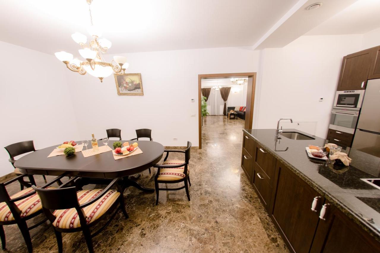 Luxury Down Town Leilighet Bucureşti Eksteriør bilde